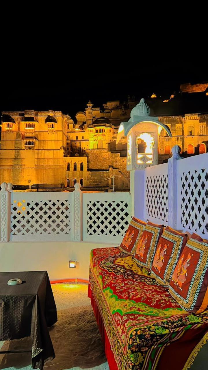 The Palace View Homestay & Restaurant Bundi Exterior photo