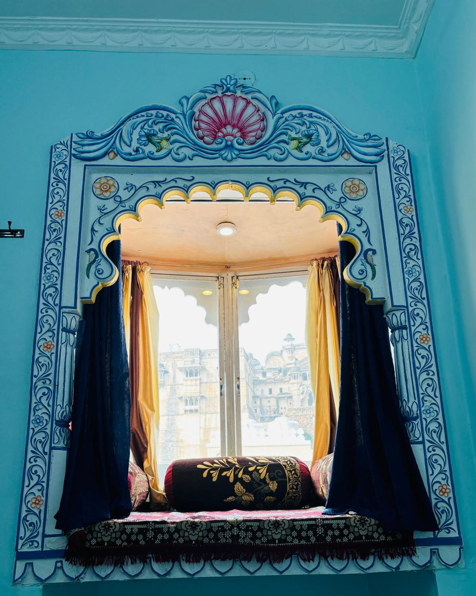The Palace View Homestay & Restaurant Bundi Exterior photo